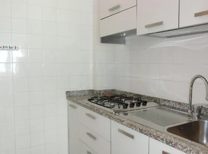 Apartament Pineda *